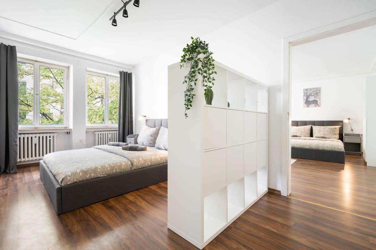 Апартаменты Living In Center